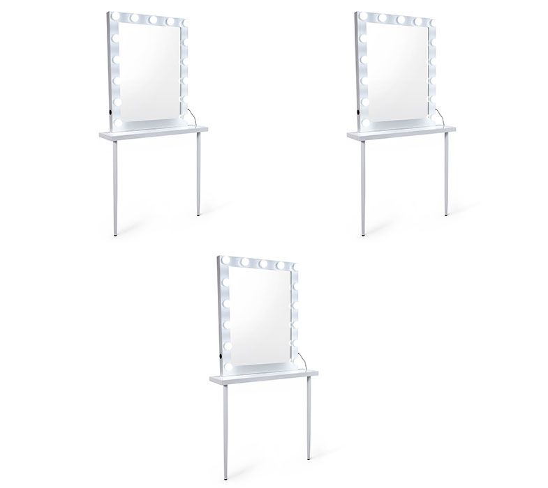 3 COIFFEUSES MAQUILLAGE ODA